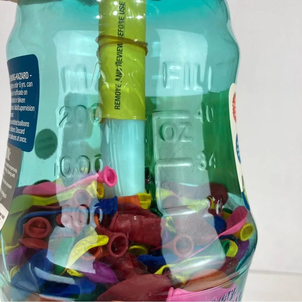 Discovery 3-In-1 Balloon Pumper 250 Balloons Included Ages 6+ Built-In Mister